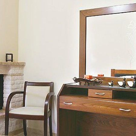Hotel Galaxias Káto Loutrákion エクステリア 写真