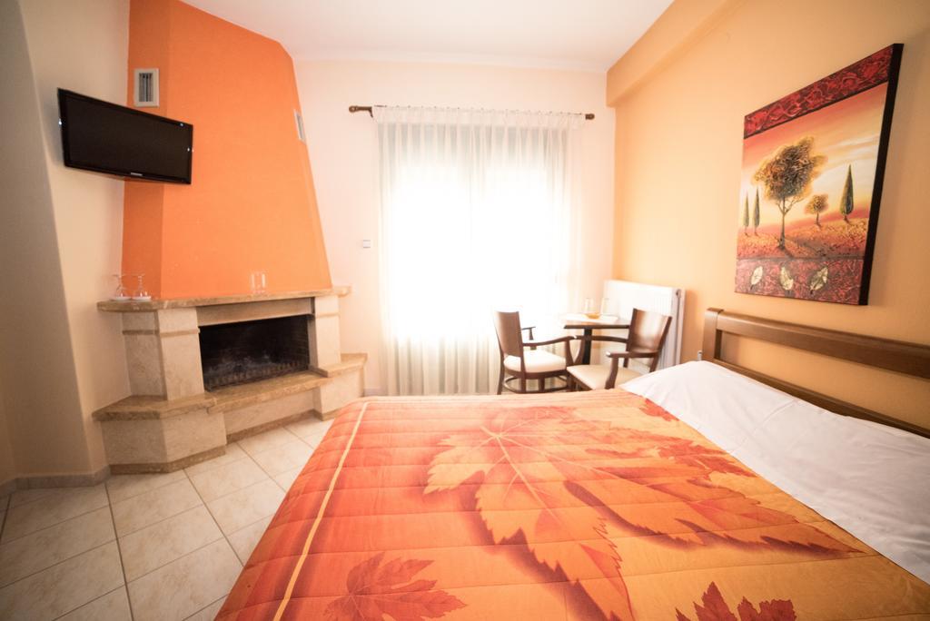 Hotel Galaxias Káto Loutrákion エクステリア 写真